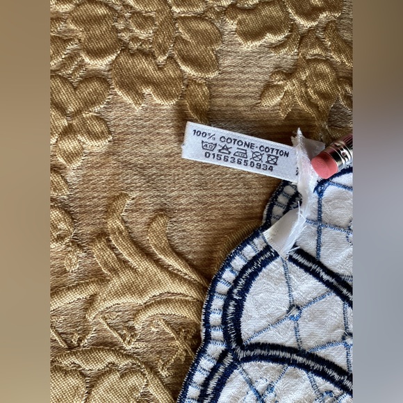 Two Navy and White E. Braun & Co. New York embroidered Placemats - Picture 6 of 7